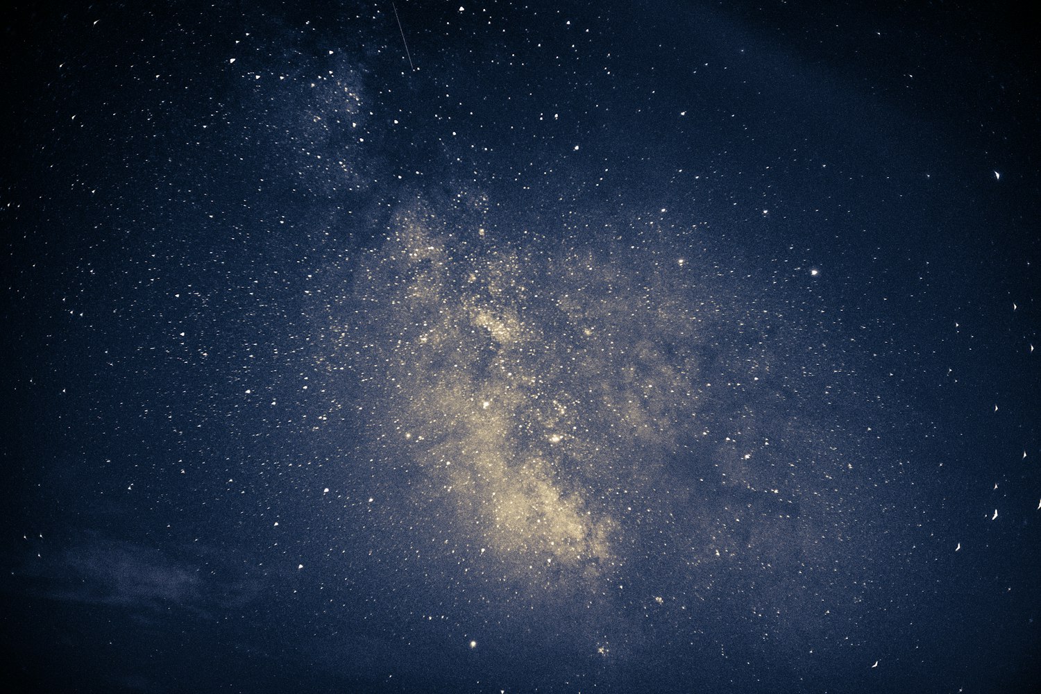 星空图片，你手机里藏着的那个宇宙，比你想的更近