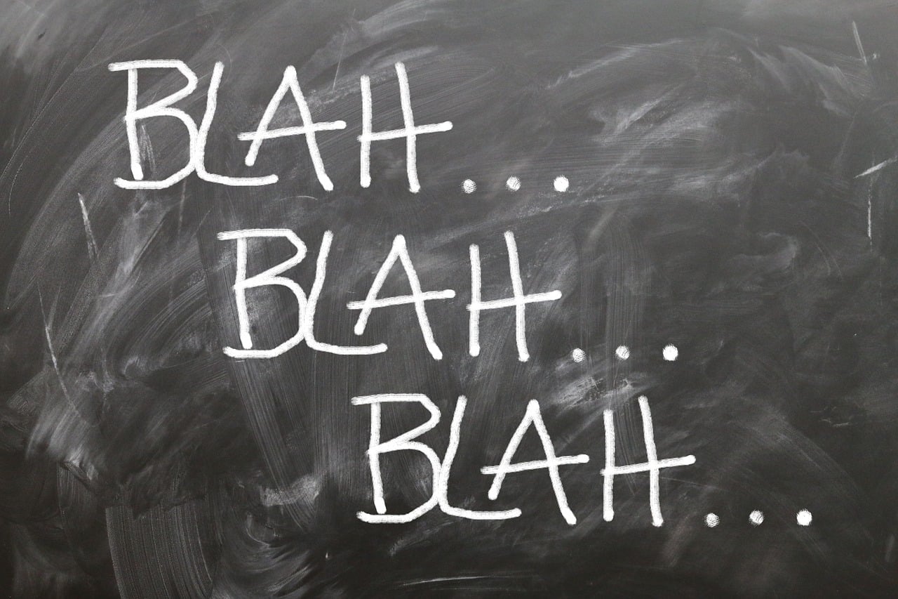 我为什么劝你别碰低智商犯罪电视剧全集免费观看—顺便聊聊那些藏在星空影院背后的坑