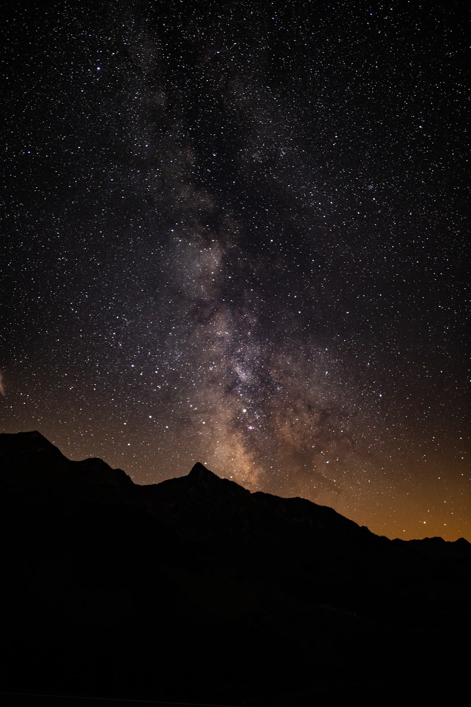 星空投影灯，把银河搬进卧室的光魔法，到底值不值得买？